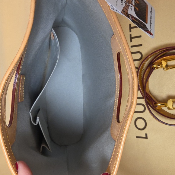 Louis Vuitton 2005 Vernis Stillwood Vertical two-way bag limited production - Picture 12 of 17